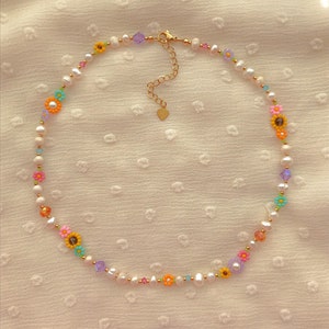 Posie Necklace | Delicate Colorful Flower Necklace | Dainty Seed Bead Choker | Pearl Necklace