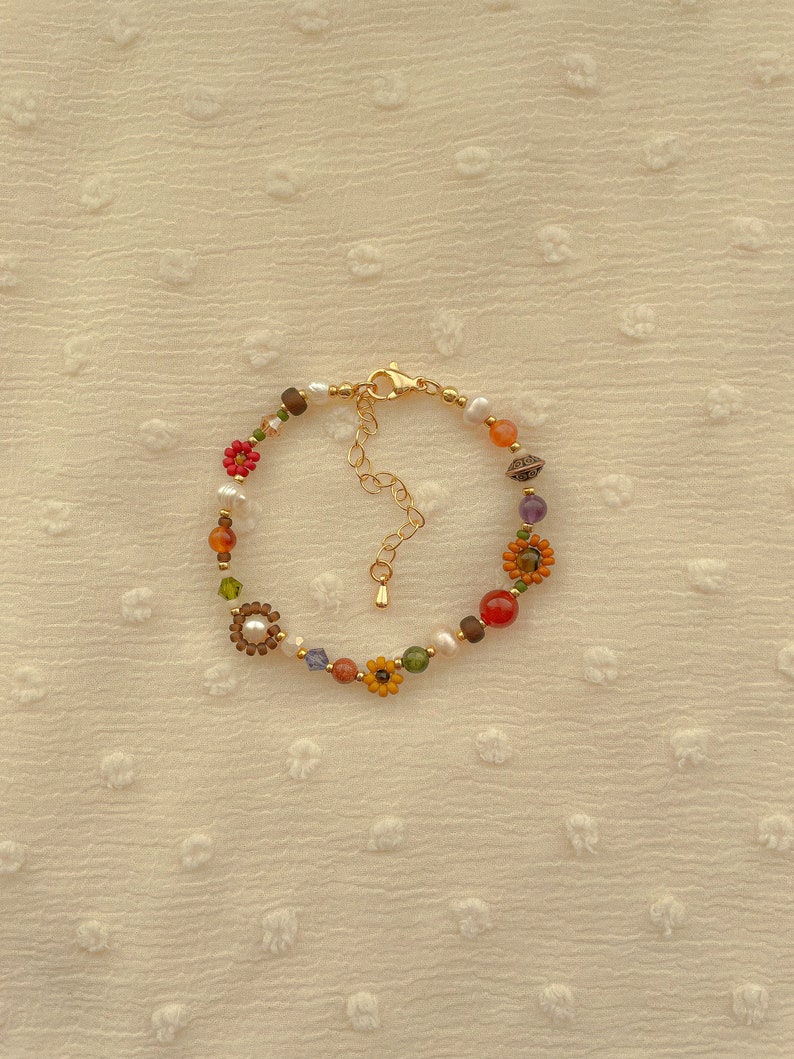 Clementine Bracelet Fall Flower Bracelet Handmade Whimsical Beaded Bracelet Gold Filled Jewelry Adjustable Gemstone Bracelet zdjęcie 1