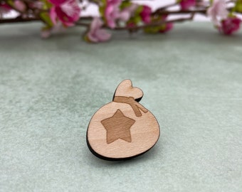 Wooden Money Bag Pin and Magnet