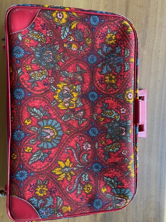 Vintage suitcase Gimbel NYC // 1960s // 1970s // l
