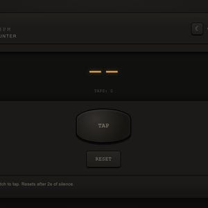 Peut inclure: Une interface num&eacute;rique gris fonc&eacute; &eacute;tiquet&eacute;e RACKLESS BPM TAP TEMPO COUNTER. Elle comprend un bouton central TAP, un bouton RESET et un &eacute;cran affichant deux tirets orange horizontaux avec le texte TAPS: 0. Le texte en bas indique : Space or the footswitch to tap. Resets after 2s of silence.