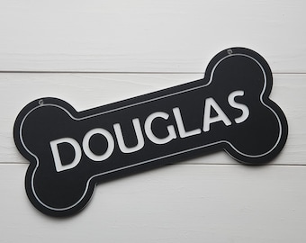 Personalized Dog Bone Sign: Weatherproof Kennel Decor