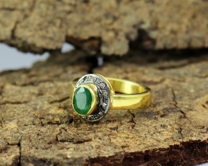 Amazing 925 Sterling Silver Ring Natural Emerald And Pave Diamond Handmade Ring Round Shape Ring Antique Finish Ring Victorian Style Ring