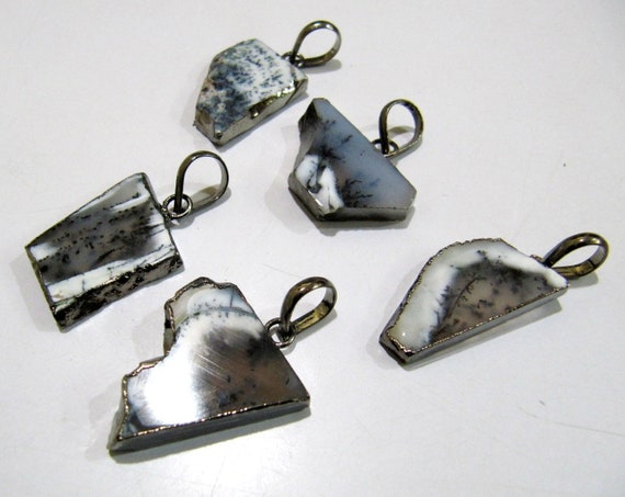 Natural Dendrite Slice Pendant Free Form Connector Charm With Black Electroplated Edge Single Loop 1 inch approximately sold per piece