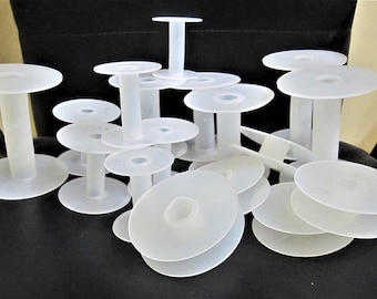 White Plastic Spools Empty Wire Thread String Bobbin For Craft Rope Cord Chain Rolls for Ribbon Tape Leather Cord  Sold Per Piece