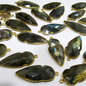 Natural Labradorite Blue Flashy Arrowhead 15X40mmCabochon Connectors Single Loop Bezel Jewelry Making sold per piece