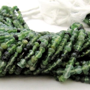 Natuurlijke serpentijn rondelle gefacetteerd 3 mm edelsteenkralen streng 13 inch lang sieraden maken kralen Groothandelprijzen