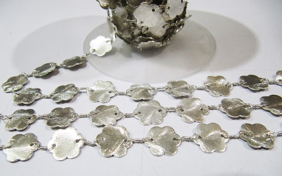 3 Feet Beautiful Metal Finding Rosary Chain,Hammered Flower Shape Chain 11 mm Connector Chain Sold Per Foot High Quality Wholesale Prices
