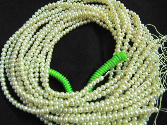 Natural Pearl Green Color Round Beads 4mm approx.16 inches Strand-Genuine Pearl Exclusive Quality  sold per Strand Wholesale Price