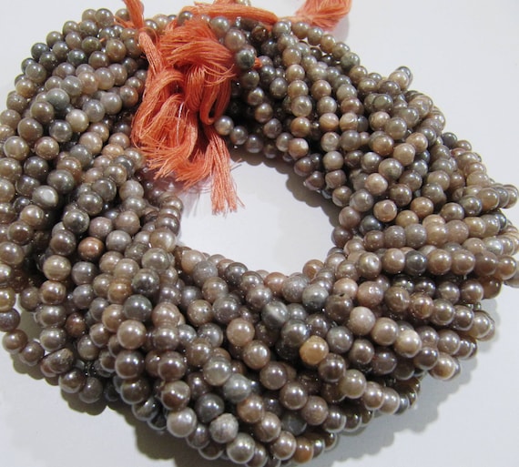 Natural Peach Moonstone Silver AB Mystic Coated Round Plain Smooth Shape Beads 4-5mm Strand 13inch long High Quality Beads Wholesale prices