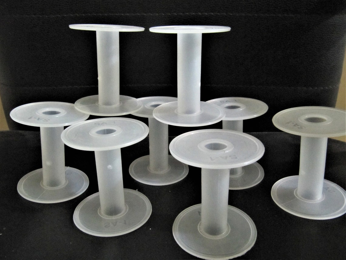 ON SALE White Plastic Spools Empty Wire Spools Thread String Etsy