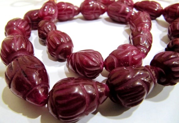 Pack of 6 Loose Beads :- Ruby Corundum Hand carved  Tear Drop Shape Straight Drilled Size 10x14 to 14x20mm Beads Wholesale Prices