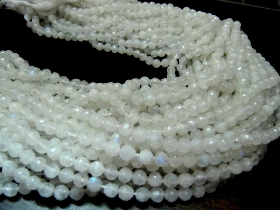 Natural White Rainbow Moonstone Round Faceted Beads 4-5mm Strand13 inches long High Quality Blue Flashy Beads Wholesale Prices