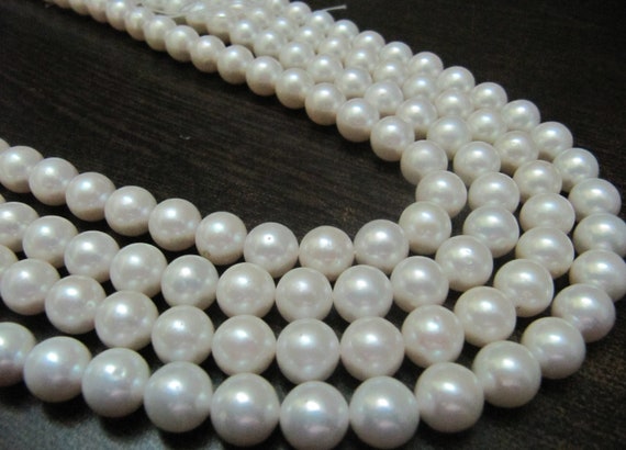 Natural White Pearl Round Ball shape 10-11mm Top Quality Beads Sold per strand 15-16 inches long Birthstone Beads Jewelry Making Gemstones