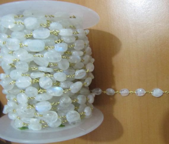 Natural White Rainbow Moonstone Oval Shape Plain Smooth Beaded Rosary Chain Rainbow Beaded High Quality Wholesale sold per foot