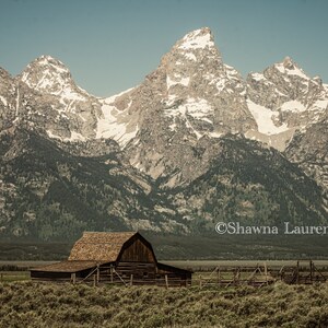 Historische John C. Mountain Barn | Grand Teton Nationalpark | Wyoming | Fotografie | Leinwanddruck