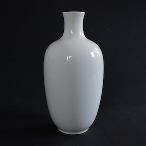Thorkild Olsen for Royal Copenhagen, porcelain vase