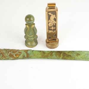 Two seals and a penknife, no marks, probably from around the 1920, penknife 21cm