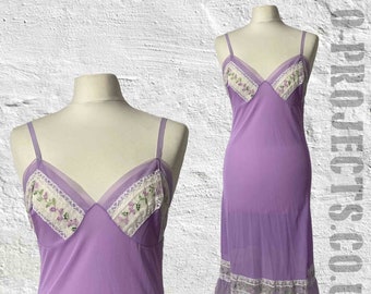 Vintage 1960s, full slip dress, lilac, embroidered trim, nylon, lingerie, pin up, boho, festival, prairie, indie, grunge, Sidroy, 10-14?