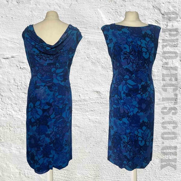 Robe doublée de fleurs bleues vintage des années 50, sans manches, col bénitier lesté, drapé, cocktails, wiggle, pin up, boho, rockabilly, 10-14 ?