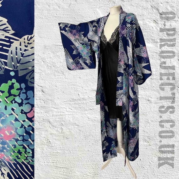 Vintage 1990s long kimono, cotton base, blue flor… - image 4