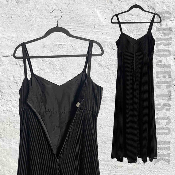 Vintage 1970s black velvet sheer stripe slip dres… - image 8