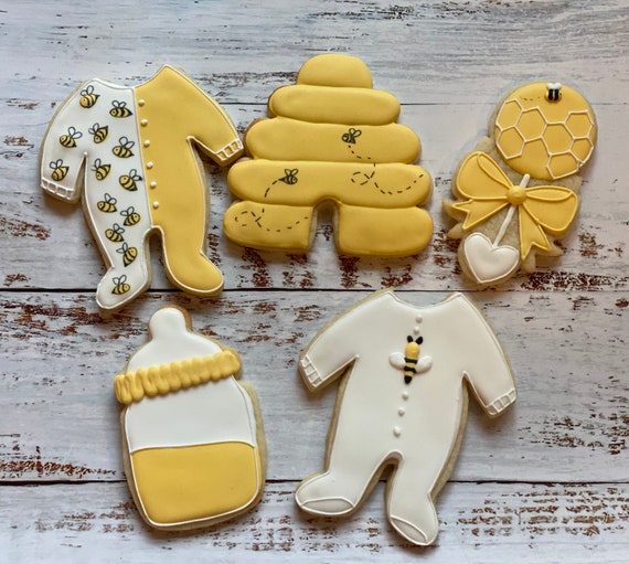 Bee Baby Shower cookies