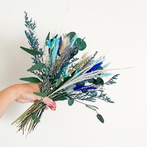 Natural Preserved flowers arrangement, Blue Green Bunny tails eucalyptus bouquet, Green blue centerpiece image 3