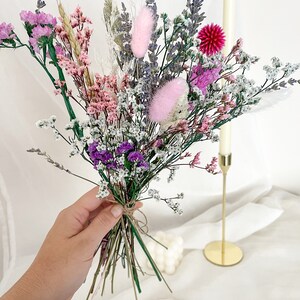 pink centerpiece, dried flowers centerpiece, bunny tails dried flowers arrangement, happy flowers from million blooms