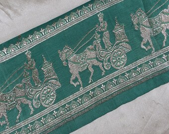 Vintage Banarasi Silk Saree Border: Indian Brocade Trim