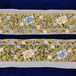 Vintage Indian Sari Border Sewing Embroidered Trim Ribbon Antique Lace, Traditional Embroidery Saree Border