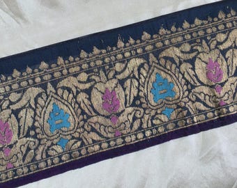 Vintage Banarasi Silk Saree Border: Indian Brocade Trim