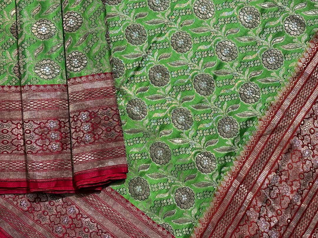 Antique Brocade Sari,banarasi Brocade Gold and Silver Work Banarasi ...