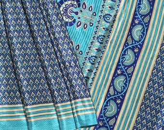 Vintage Crepe Silk Saree Fabric: Floral Print, 5 Yards, Dressmaking Material