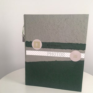 Album fotografico Santa Cresima, album tradizionale fatto a mano con copertina e decorazioni maschili personalizzabili, idea regalo ragazzo