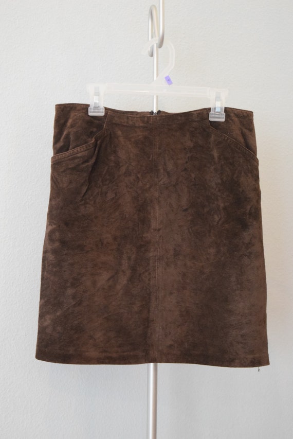 Yansi Fugel Size 8 Suede Pencil Skirt