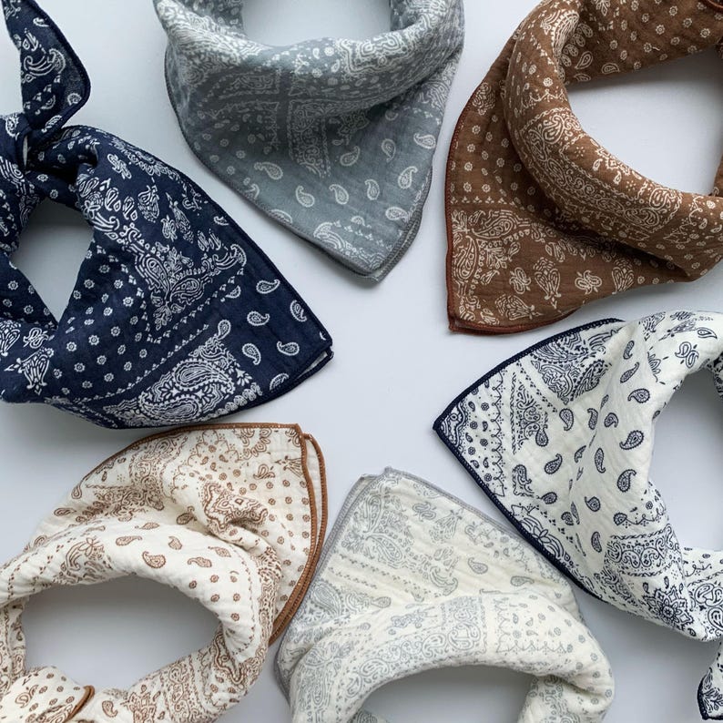 Pañuelo tipo bandana de gasa de algodón con estampado paisley, pañuelo 100% algodón, pañuelo cuadrado para la cabeza, pañuelo de bolsillo, regalo suave y ligero para pieles sensibles. imagen 12