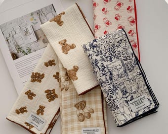 Teddybär Baumwolle Double Gauze Taschentuch - weiches handgefertigtes Musselin Tuch, Baby freundlicher Schal Bandana, niedliches Geschenk