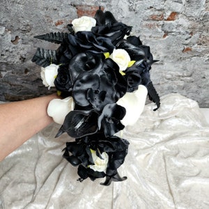 Bridal bouquet black / white in small waterfall style with roses, callas and orchids, for the Gothic bride wedding registry office, artificial