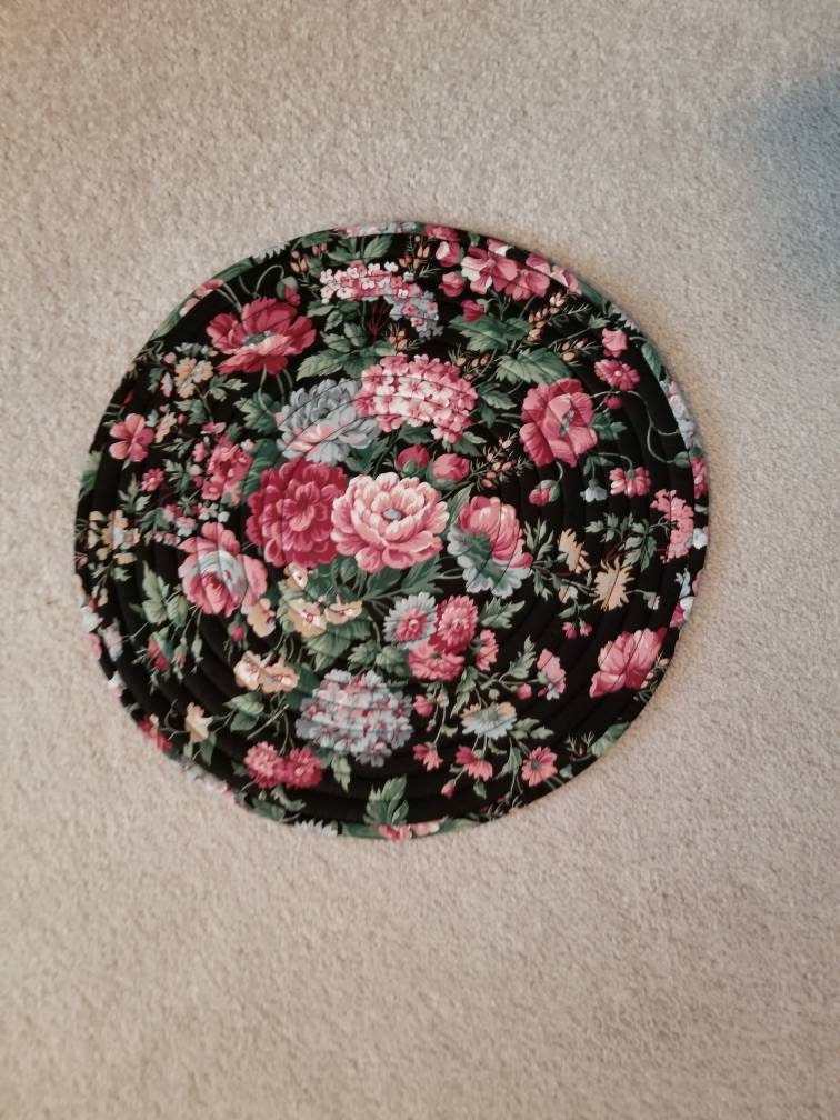 Quilted round Placemats handmade Etsy