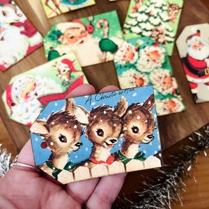 Vintage Weihnachtsgeschenkanhänger Retro Weihnachtsdekor Reindeer Santa Kitsch Weihnachten Urlaub Tags Handgemachte Vintage Ephemera Weihnachtskitschmas
