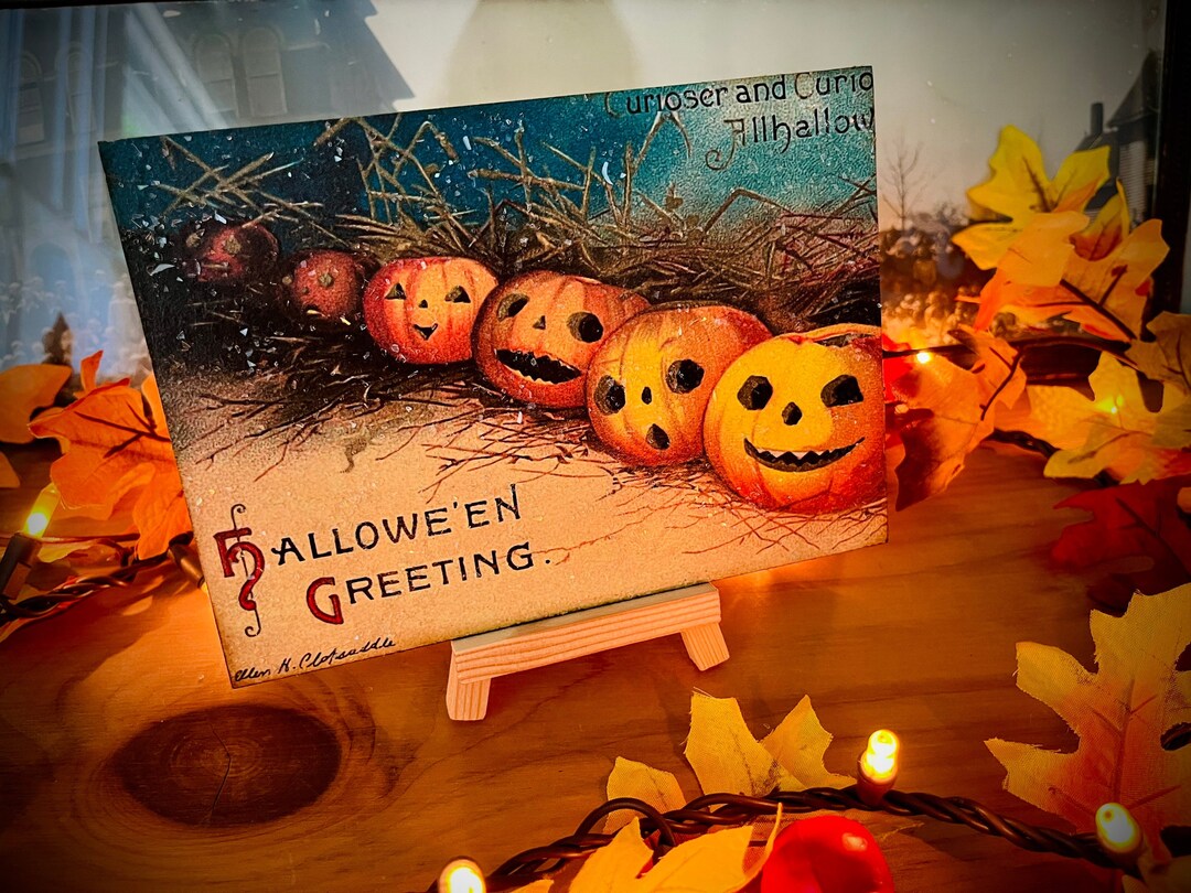 Vintage Style Halloween Decor Plaque Shelf Sitter Retro Halloween