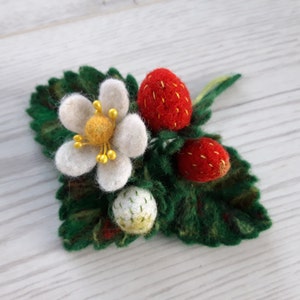 Needle felted realistic brooch strawberry