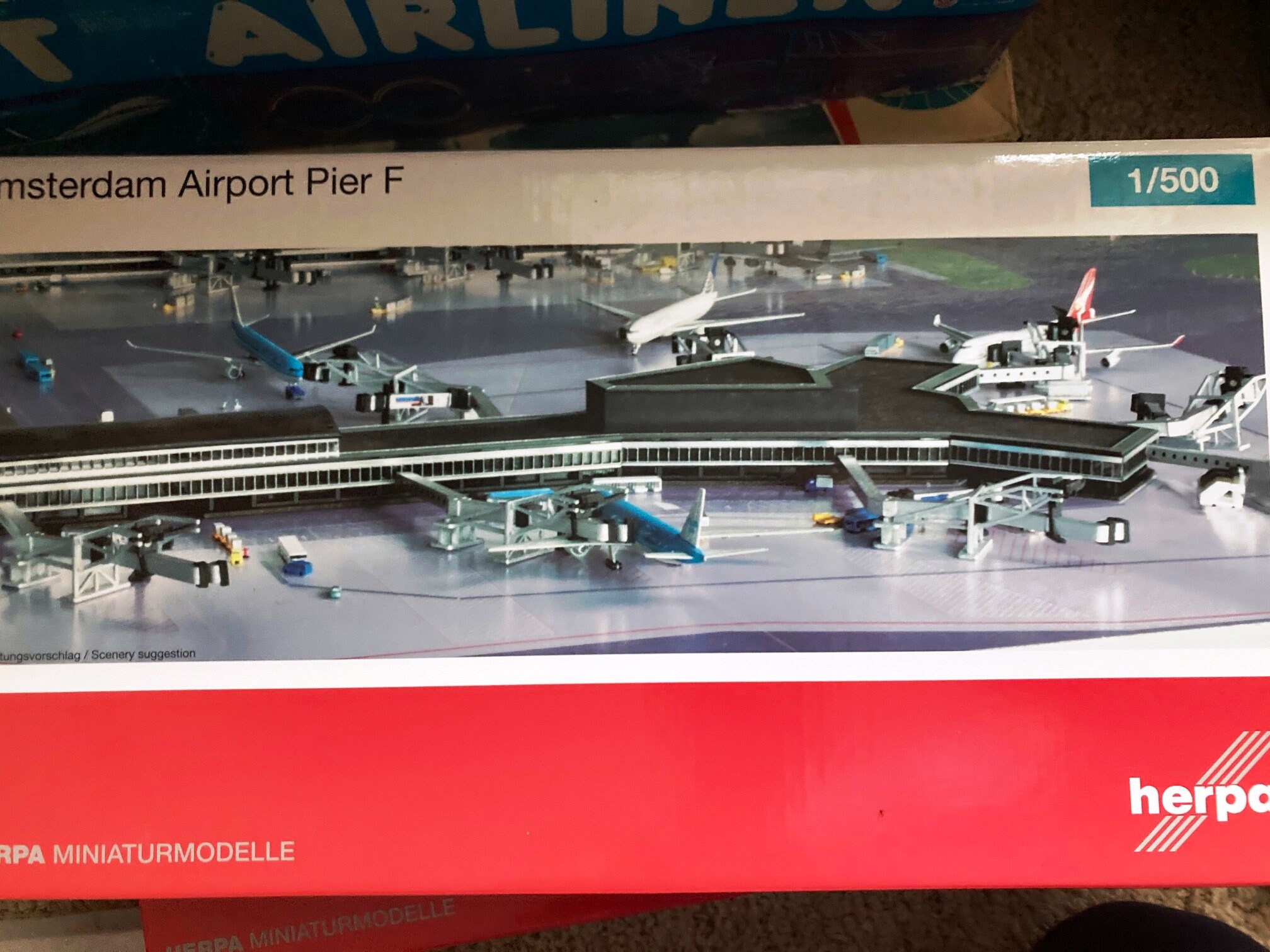 Der neueste Designstil Amsterdam Airport Schiphol Pier F Building Herpa