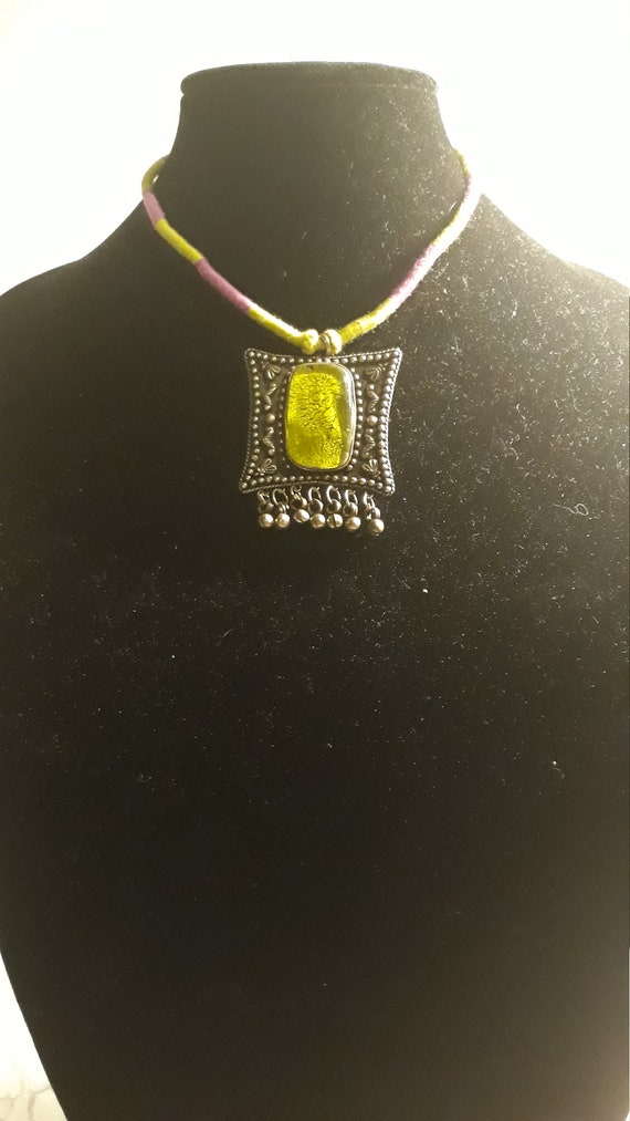 1990s gem necklace