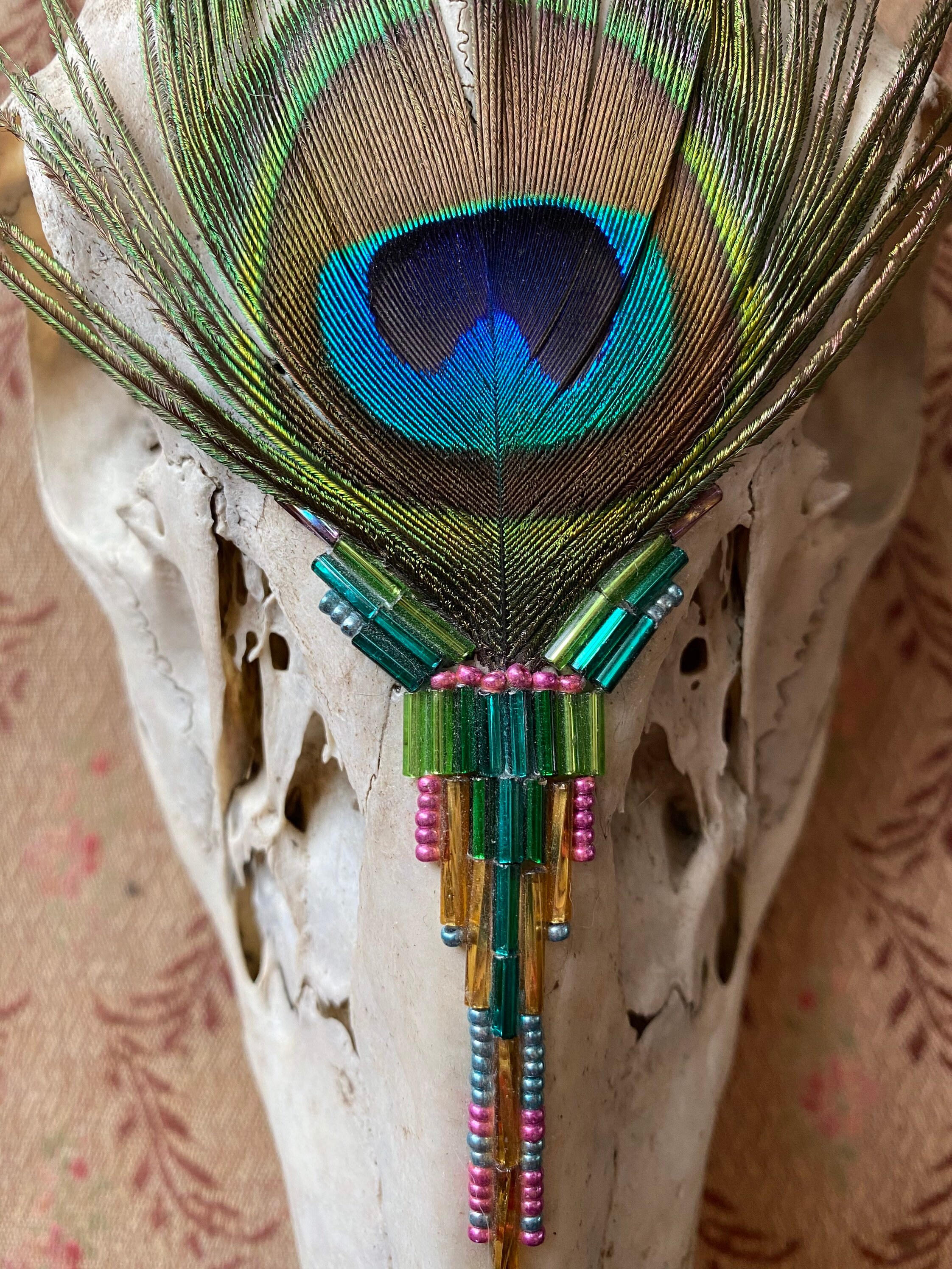 Decoración casera de cráneo de ciervo con cuentas | Etsy