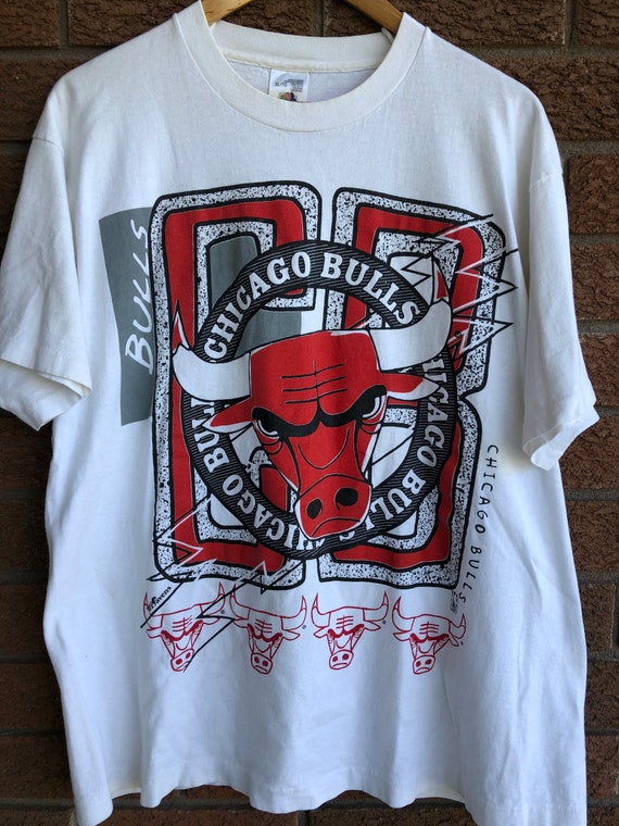 Vintage 90s Chicago Bulls T-shirt