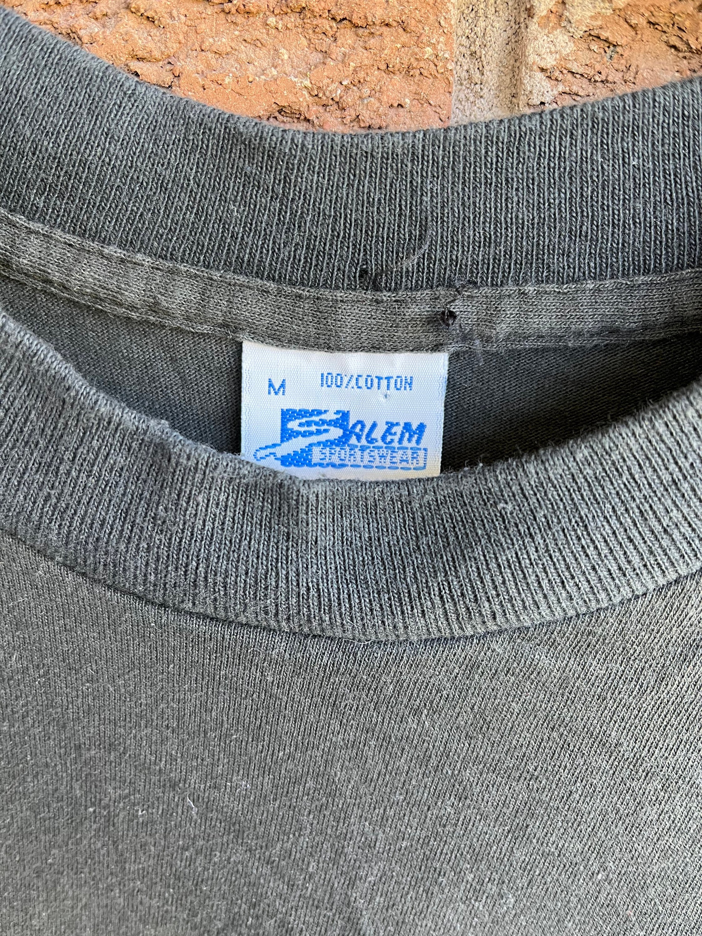  NHL Boston Bruins Center Logo Women's T-Shirt, Small : Sports  Related Merchandise : Sports & Outdoors