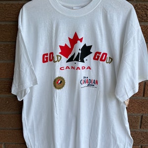 Vintage Canada Gold Medal 2002 T-shirt