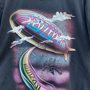 Fruit of the Loom Led Zeppelin Band T-Shirt Band Tee Men's XL cotton black type Vintage Second Hand